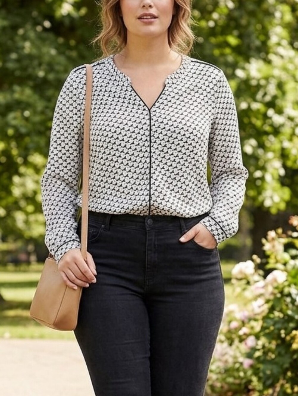 Orsay Black White Geometric Print V-Neck Blouse EU 38 Long Sleeve Career Top